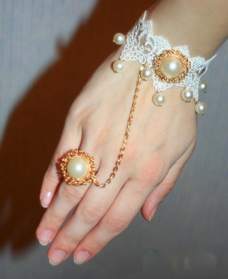 Fashion Elegant Pearl Lace Metal Bracelet Chain Link Ring